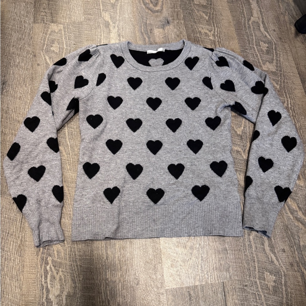 Gray Heart Pattern Sweater - Picture 6 of 7